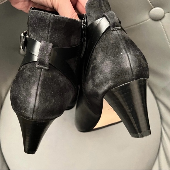 Cole Haan Signature black leather suede ankle booties size 8.5 - Picture 5 of 7